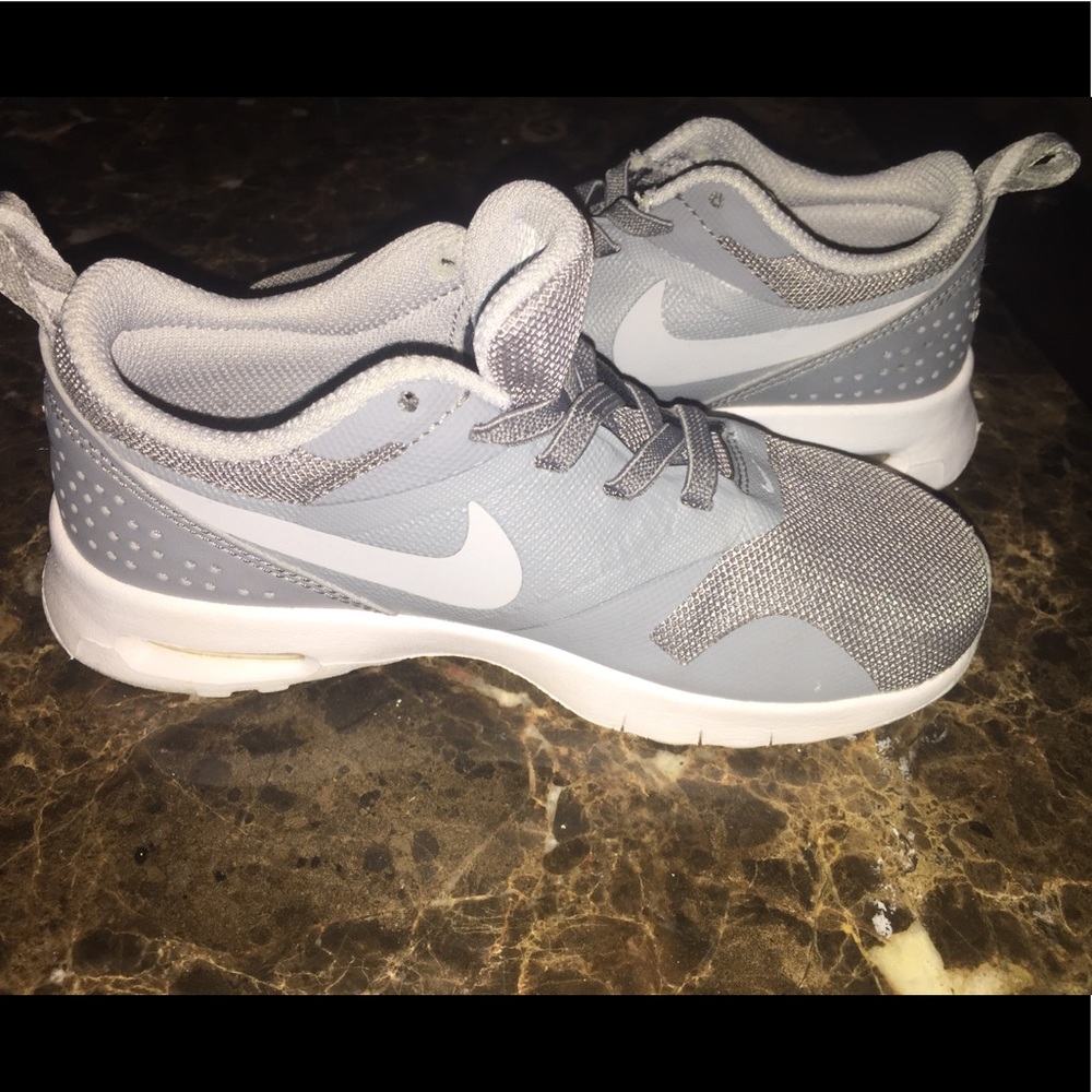 Nike Air Max Tavas